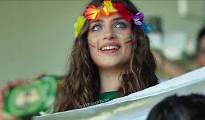 Western Women and The “Adversarial” vs “Cooperative” Flirtation Model